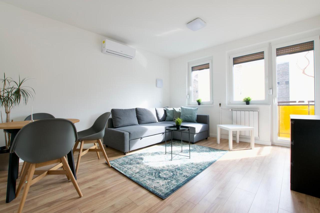 Standard Apartment By Hi5 - Dessewffy 37 Suites 布达佩斯 外观 照片