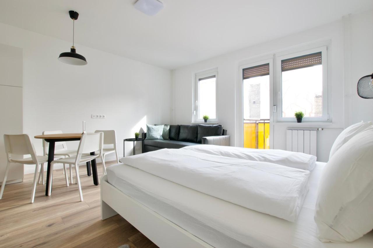 Standard Apartment By Hi5 - Dessewffy 37 Suites 布达佩斯 外观 照片