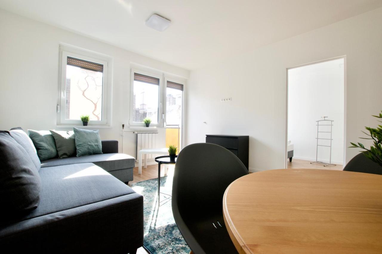 Standard Apartment By Hi5 - Dessewffy 37 Suites 布达佩斯 外观 照片