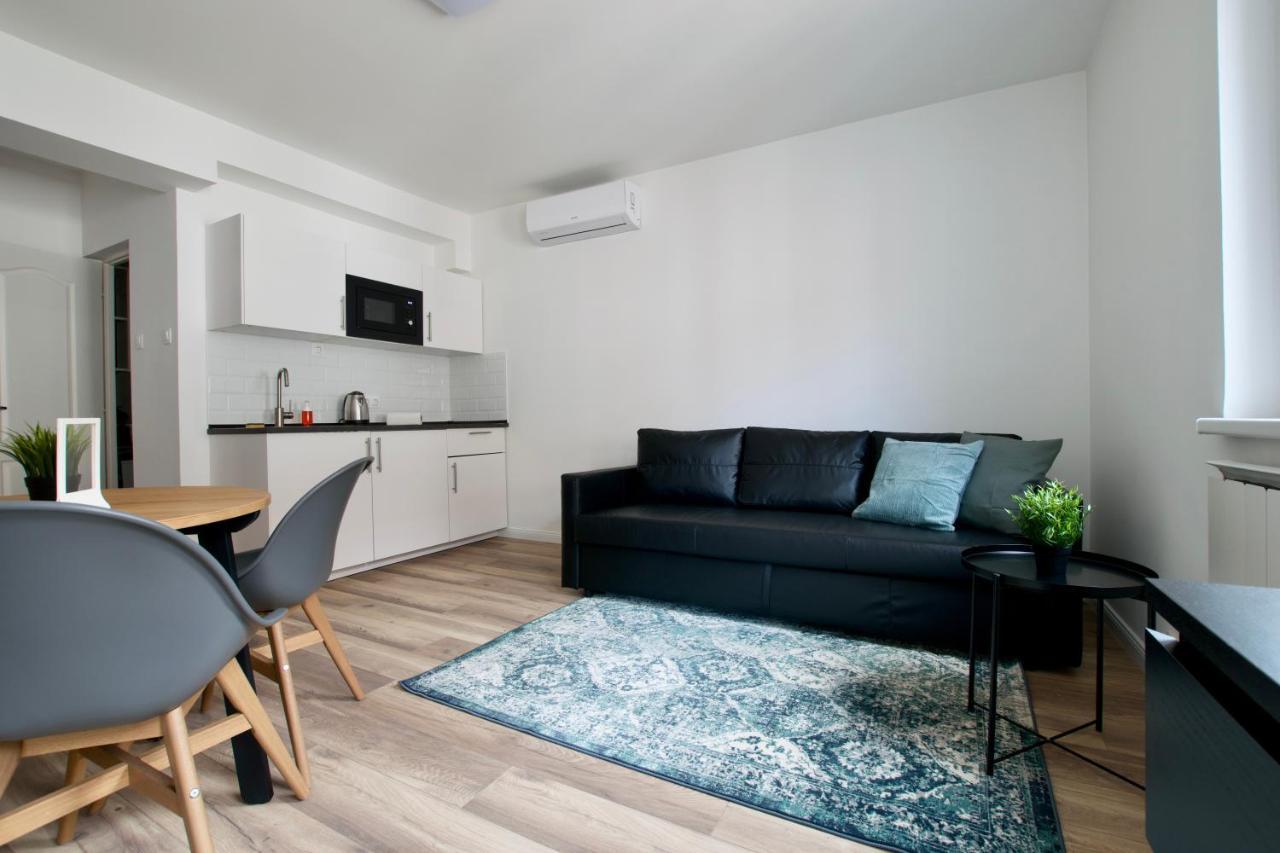 Standard Apartment By Hi5 - Dessewffy 37 Suites 布达佩斯 外观 照片