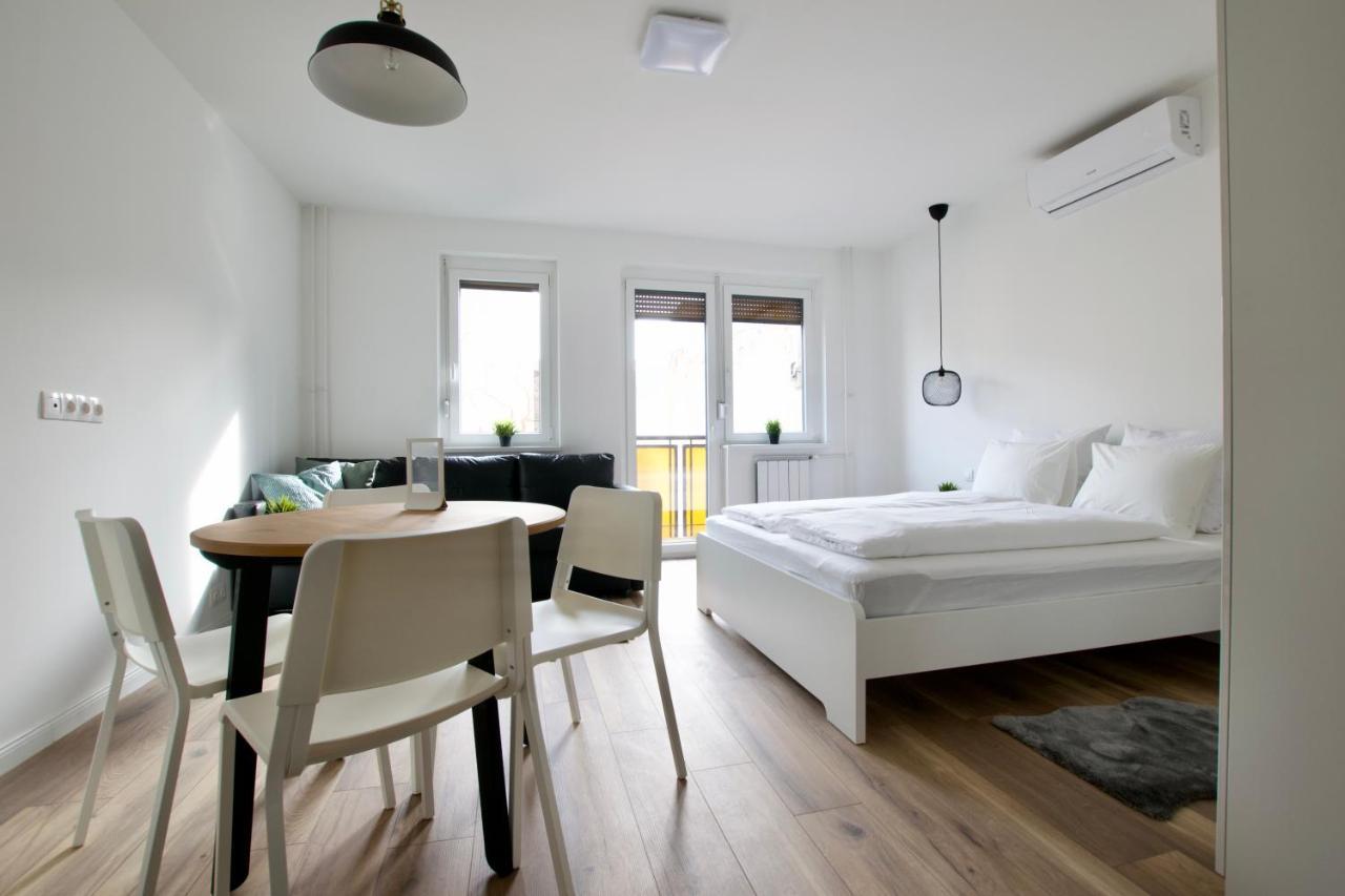Standard Apartment By Hi5 - Dessewffy 37 Suites 布达佩斯 外观 照片
